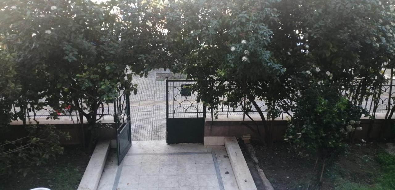 Ferienwohnung The Athenian House -Duxiana Bed Exterior foto